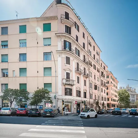 San Giovanni Fino A 6 Persone רומא